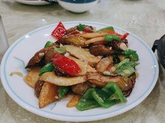 -鹤乡东北菜(崮山路店)