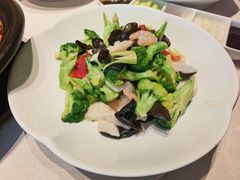 春色满园-大鸭梨烤鸭(石佛营店)