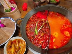 -萍姐火锅·公路夜市(武汉首店)