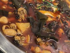-晓彭肥肠鸡·泡椒鸡火锅(水木天地店)
