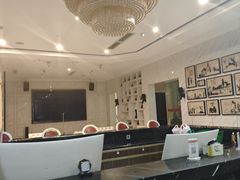 -皇马纯KTV·量贩·聚会(民治店)