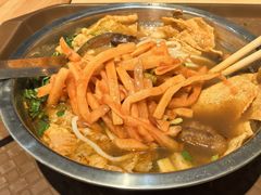 -柳州肥姨妈大骨螺蛳粉(万达中心店)
