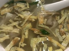 -黄阿姨锅贴大王(万航渡路店)