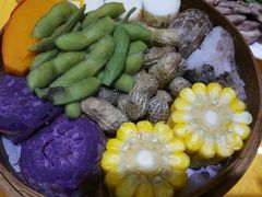 -侬佳蒸菜馆(听潮店)