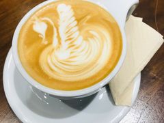 -ZING COFFEE 镜咖啡