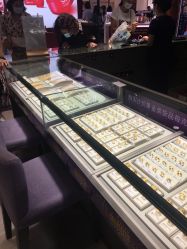 -周大福CHOW TAI FOOK(东门茂业店)