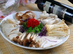 -一叶一世界·素食餐厅(锦华万达店)
