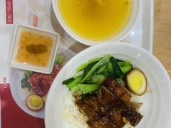 -正東记港味烧腊餐室(天鹅湖银泰城店)