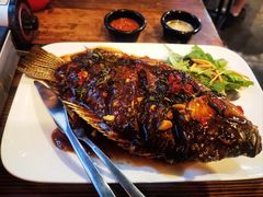 -Show Neua Thai Street Food
