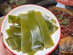 -辣尚瘾·烤鱼·新川菜(牡丹园直营店)