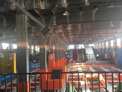 -嗨蹦Hi Boom蹦床工厂·蹦床公园