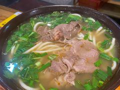 招牌虾子羊肉粉-遵义虾子卢四羊肉粉(大沽路店)