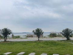 -七的湖·晚芳亭·阳澄湖农家菜·大闸蟹(莲花岛店)