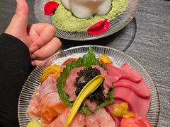 -蟹犇前•帝王蟹雪蟹(陆家嘴店)