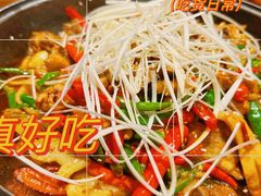 -郭婆婆疯子鸡·土货江湖菜馆