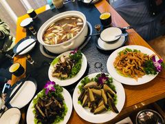 -阿鹏故事野生菌火锅(双廊古镇店)