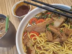 -新记美食(关闸店)
