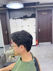 -藤野造型烫发染发