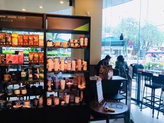 零售区-星巴克(宁波波特曼店)