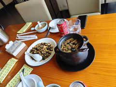 -莲餐厅·湖北菜·潜江小龙虾店(愚园路店)