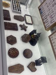 -AI艾耳·专业手工耳洞·穿孔美学馆