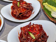-草家酱蟹炭火烤肉店(珲春南路一店)