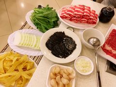 -八先生涮肉房(三里河店)