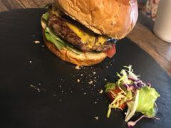 -HIGH FIVE哈福手工汉堡(桂林路店)