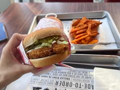 -FATBURGER 特富客汉堡(外交公寓店)