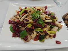 火爆黄喉-辣螃铠盆盆蟹大排档(总店)