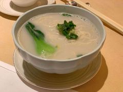 鱼汤面-夏宫·中国大饭店(中国国际贸易中心店)