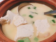 农家盐卤豆腐煲-荣轩(新荣记环球金融中心店)