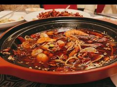 -粤尚腾香居中餐厅(首都机场希尔顿店)