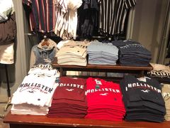-Hollister(天环广场店)