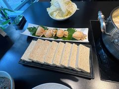 -鲜入唯煮·港式海鲜牛肉火锅(金宝街店)