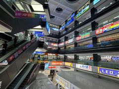 -华强电子世界(深圳二店)