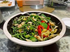 酸菜炒勒菜-园林美食城·本土农家菜(杨和镇店)