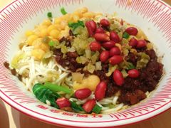 红碗豌杂面-遇见小面(东方宝泰店)