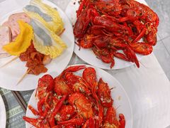 -金马门国际美食百汇(珞喻路店)