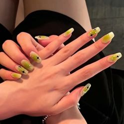 -斯馨·健康美甲美睫