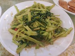 椒丝腐乳炒通菜-禄源公·老莞诚饭店