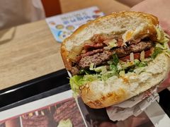 -The Habit Burger Grill 哈比特汉堡(爱琴海店)