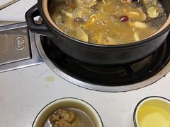 -菌之家·专业纯野生菌火锅·特色炒菌