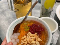 红豆乌龙冰粉-姚姚酸菜鱼·金戈戈香港豉油鸡(喜荟城联名店)