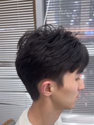 -藤野造型烫染·漂发