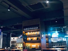 大堂-JINNS锦时 steak&pizza(浸信会礼拜堂旧址店)