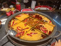 -古木枫老火锅(洪崖洞店)
