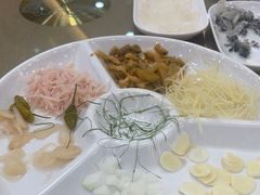 -丰尔粥食·顺德鱼生·干蒸排骨顺德菜(大良分店)