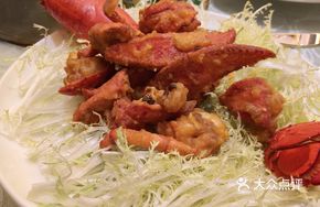 Twelve Flavors Boston Lobster