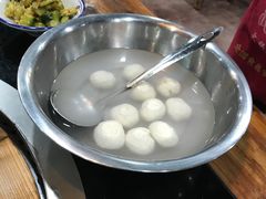 -三里屯土灶炖公鸡地锅鸡(江东店)